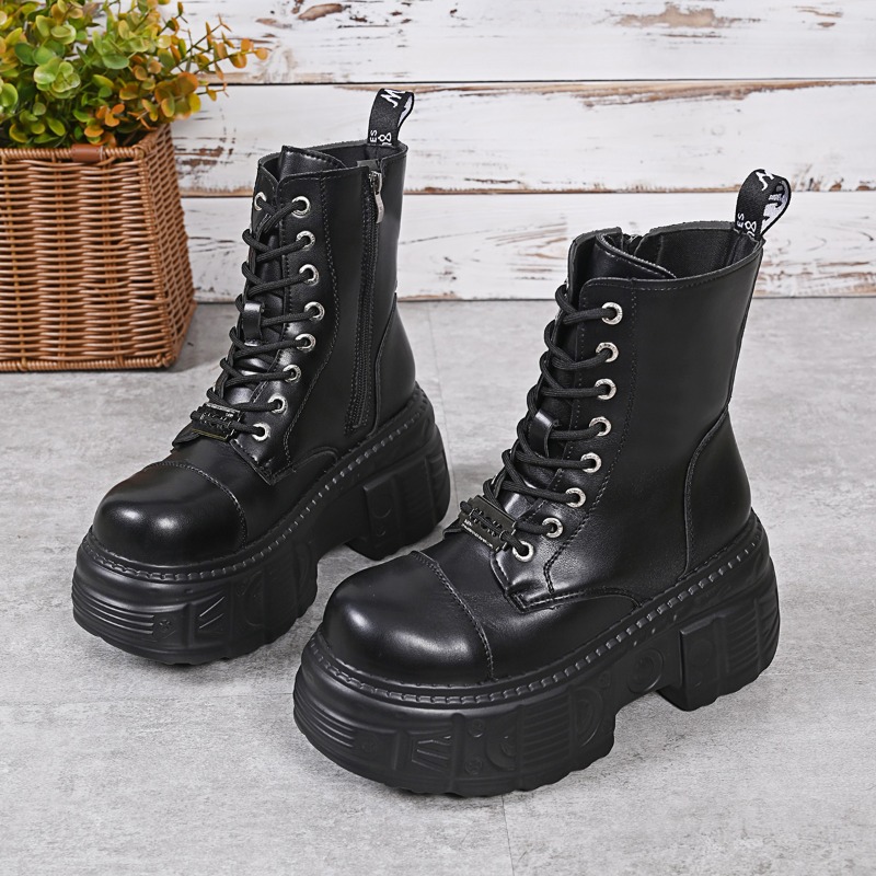 Street Fashion Female - 2025 New Women Punk Boots Platform