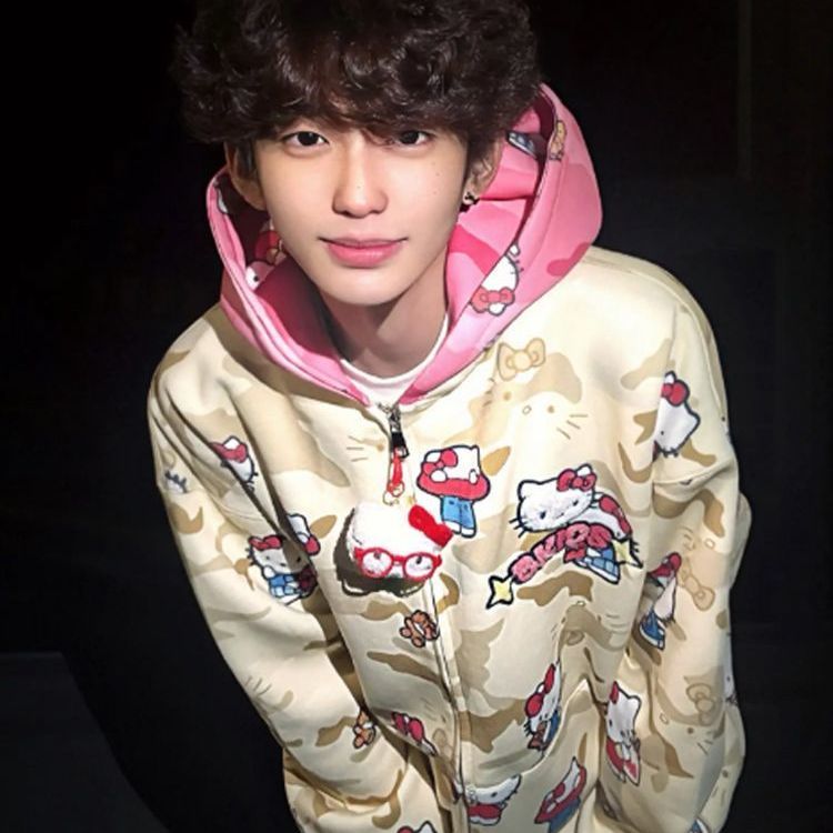 Street Fashion Jacket - Ins New Hello Kitty Bapes Camouflage