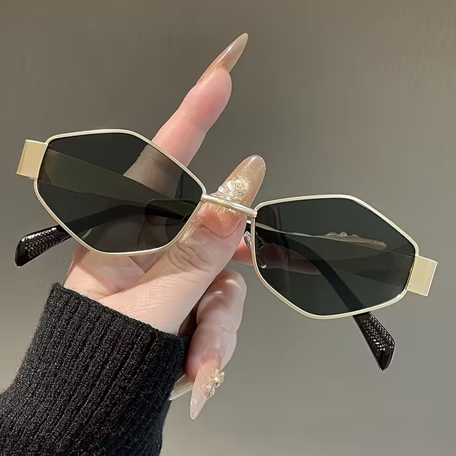 1 pair of irregular-frame tren - Street Fashion Pose 评论和价格