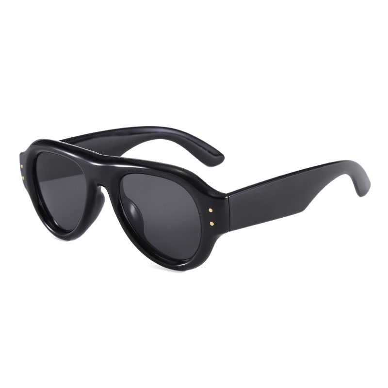 Rice stud frog-shaped sunglass - Street Fashion Pose 评论和价格