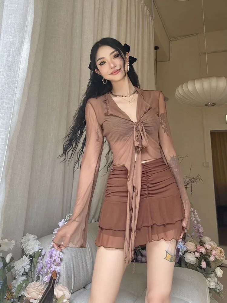 Long Flare Sleeve Blouses for  - Street Fashion Korean Girl 评论和价格