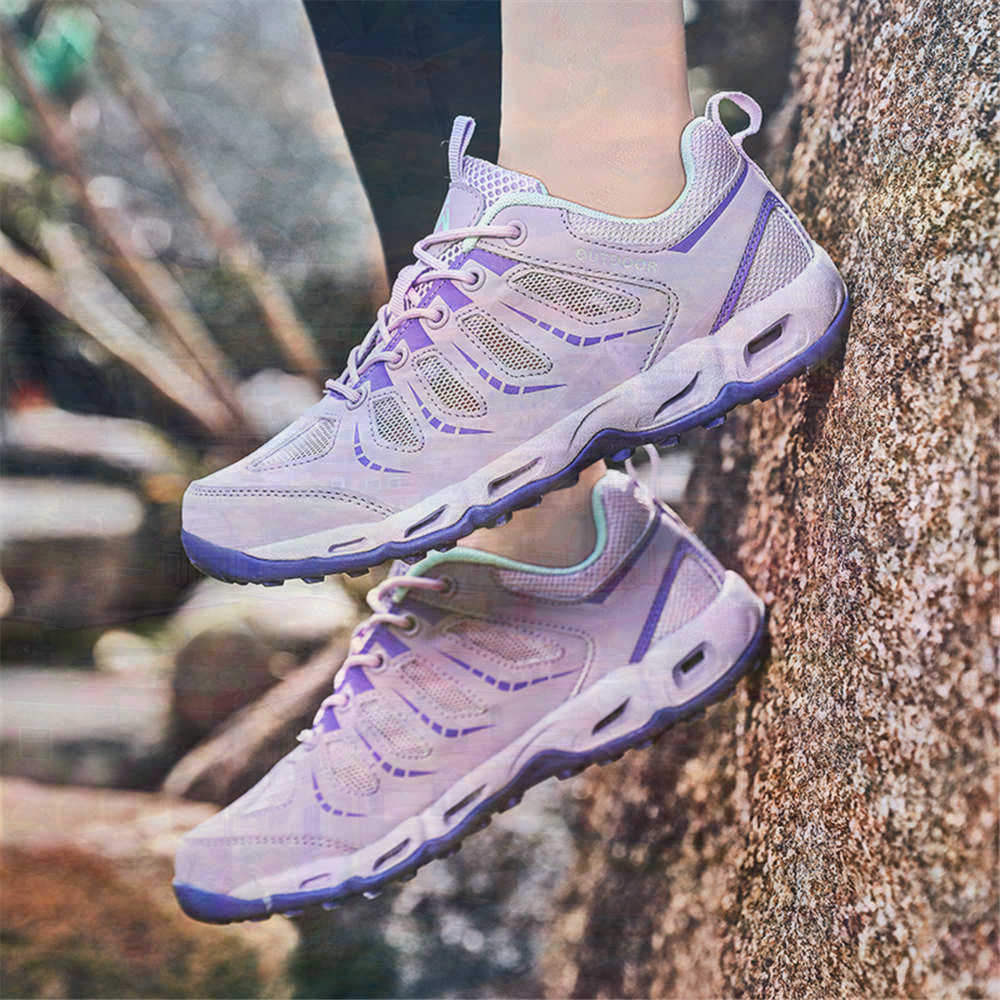 Sumer Round Tip Silver Sneaker - Street Fashion Asian 评论和价格