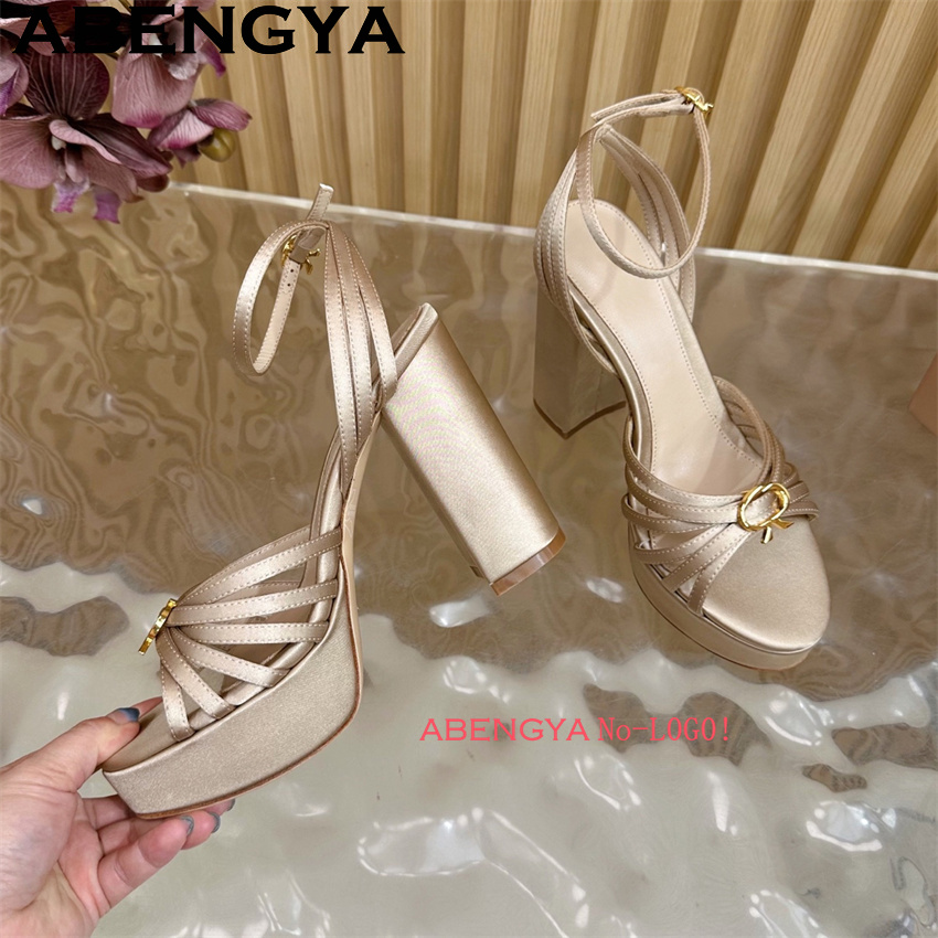 Women's Thick Bottom Chunky Hi - Street Fashion Week 评论和价格